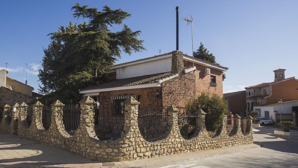 Casa Rural del Cedro House in Castile-La Mancha