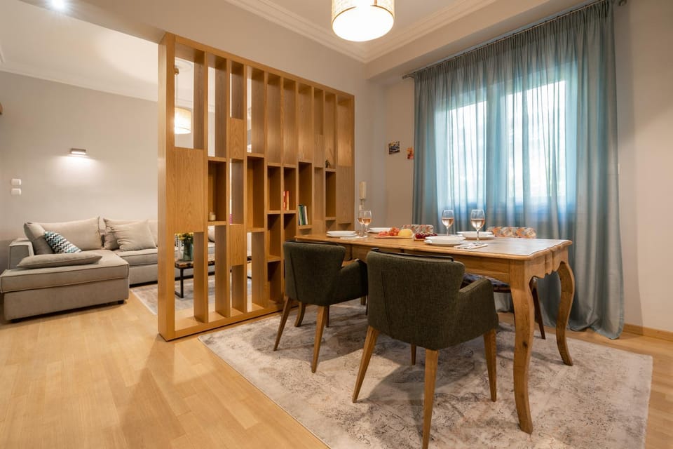 Living room, Seating area, Dining area