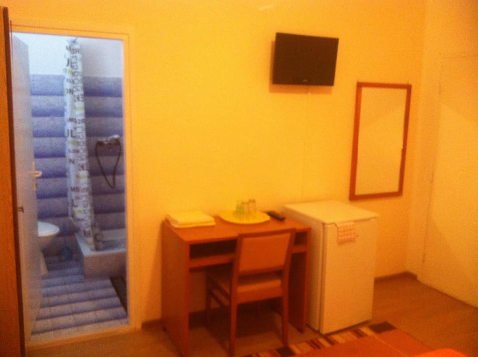 Rooms Ivica Vodice Bed and Breakfast in Šibenik-Knin County, Croatia