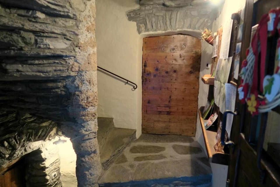 Romantica suite con vasca idromassaggio House in Aosta Valley, Italy