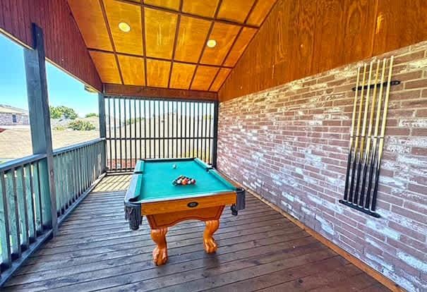 Sophisticated 5BR 2,5BA Holiday Villa - Pool Sauna Hot Tub House in Arlington
