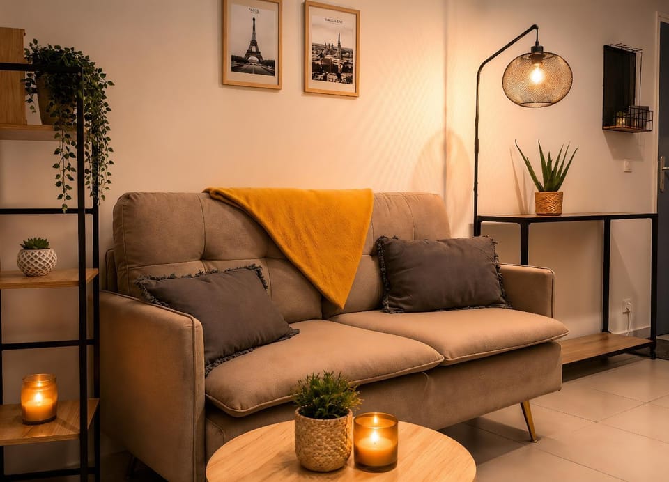 Living room, Seating area