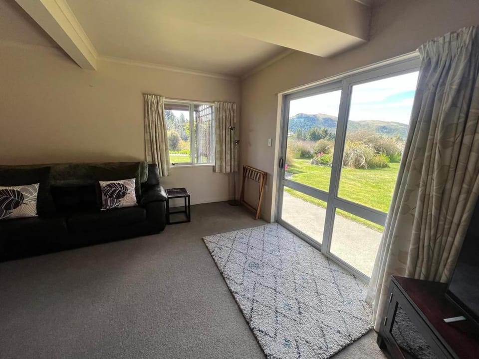 Two Bridges Tekapo Apartment in Lake Tekapo