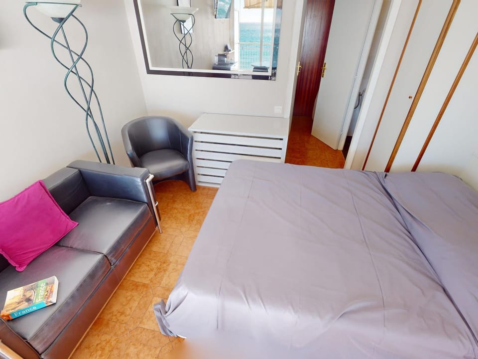 Studio climatisé avec terrasse face mer, Wifi inclus - FR-1-196-346 Apartment in Menton