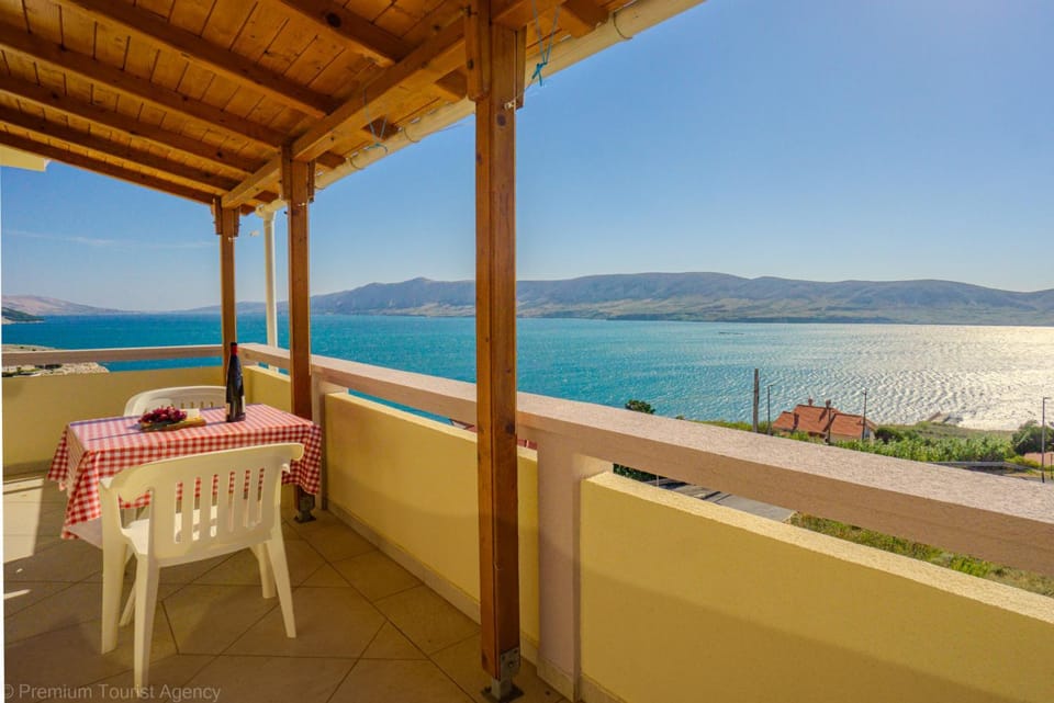 Balcony/Terrace, Balcony/Terrace, Mountain view, Sea view