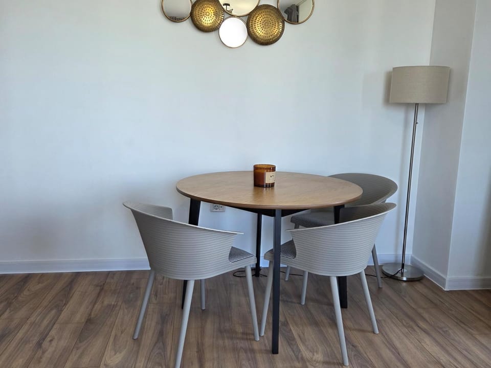 Belle Sea View Apartment Mamaia Apartment in Constanta
