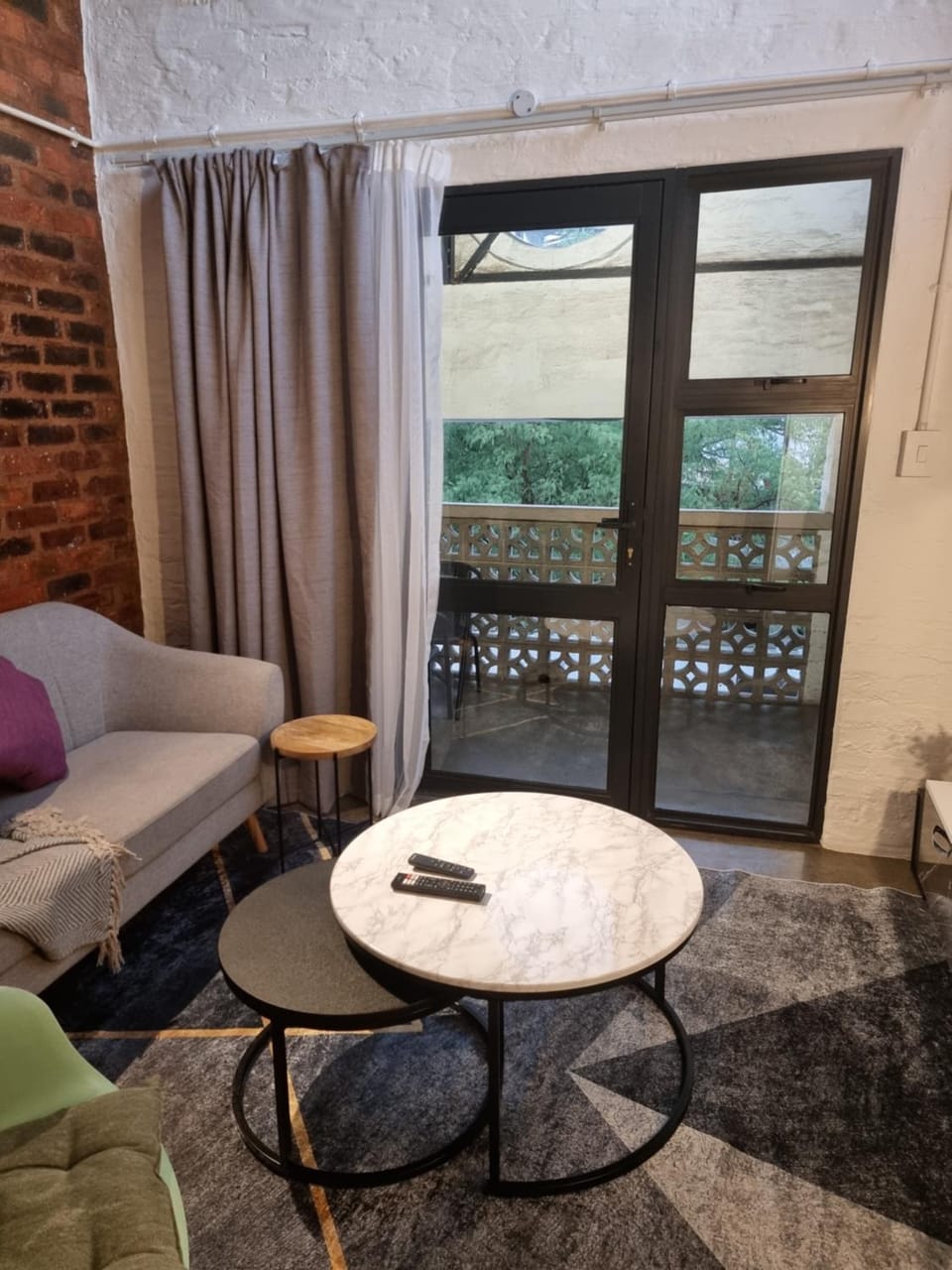 View (from property/room), Balcony/Terrace, Living room, Seating area