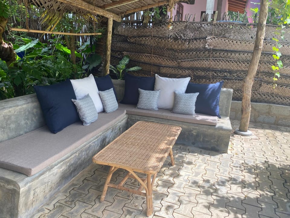 Patio, Garden, Seating area