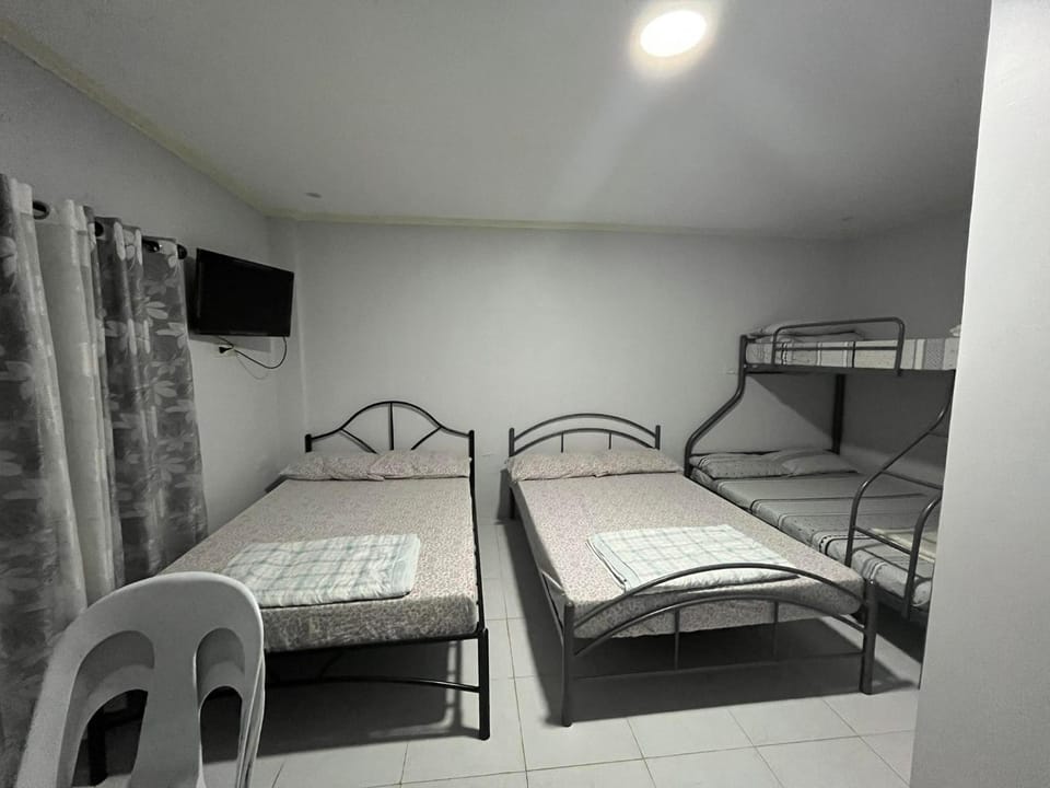 Nolina's Transient Rooms - Alaminos, Pangasinan Inn in Ilocos Region