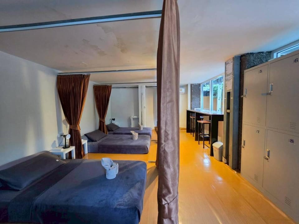 Property building, Bedroom