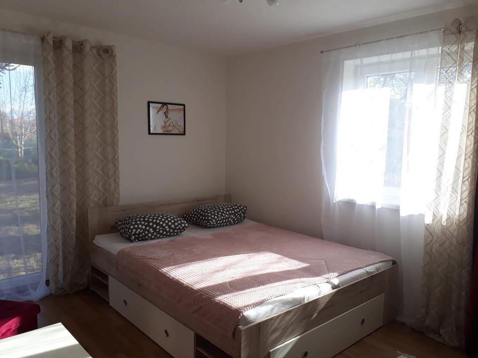 3 izbovy RD - bungalow House in Bratislava Region, Slovakia