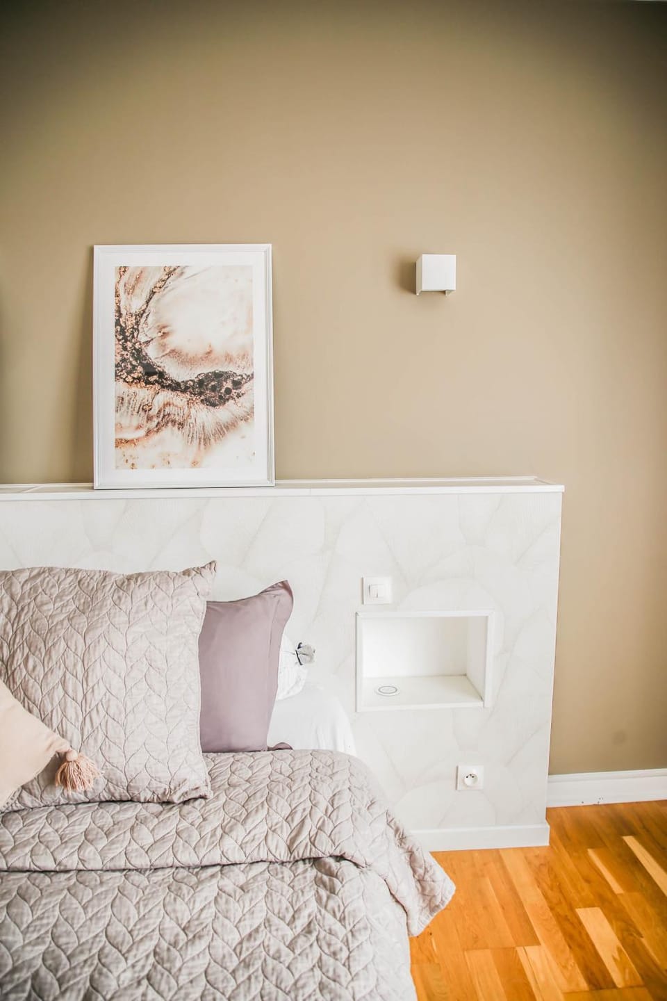 Decorative detail, Bedroom