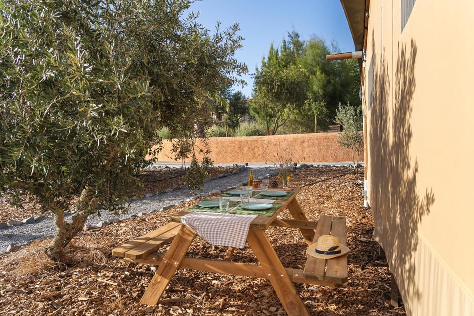 Garden, Garden view