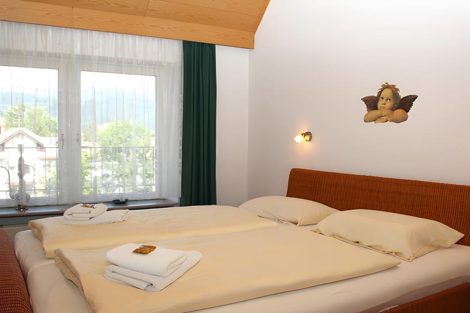 Property building, Living room, Bedroom