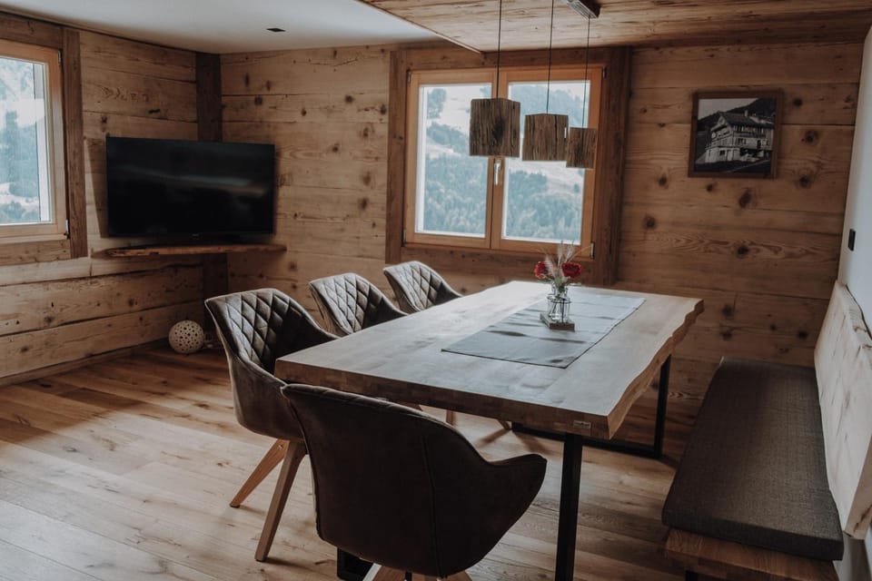 Property building, Living room