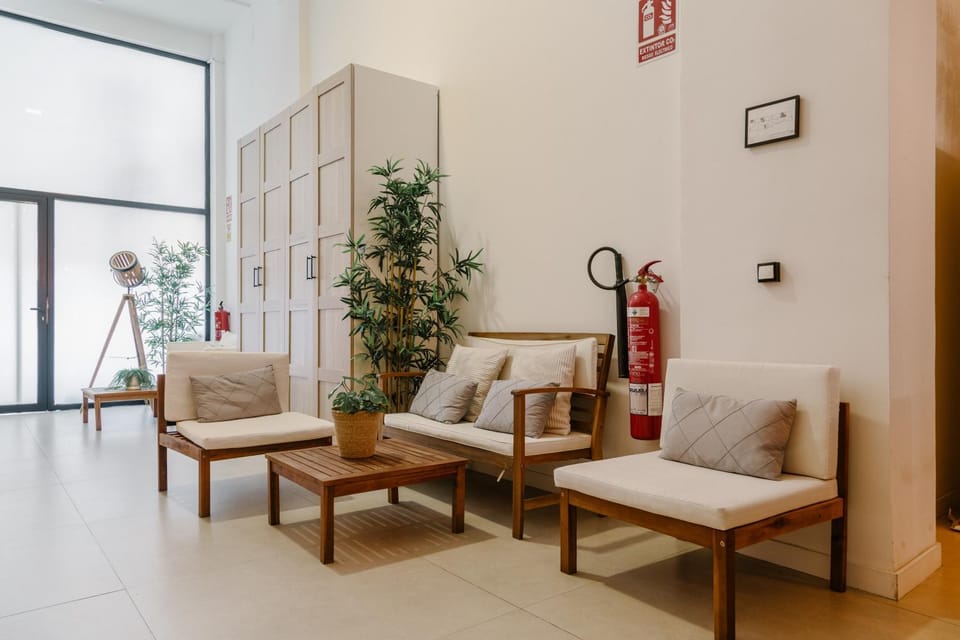 Communal lounge/ TV room, Seating area