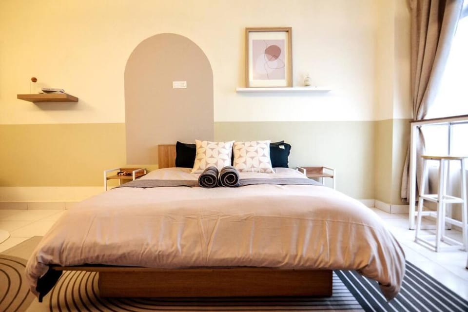 Bed, Photo of the whole room