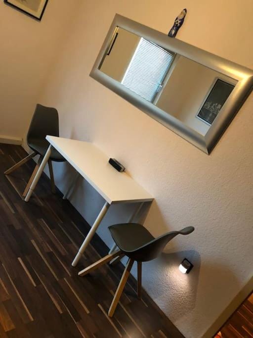 Casa DelSillie ... Magnet Pin Welcome Apartment in Bochum