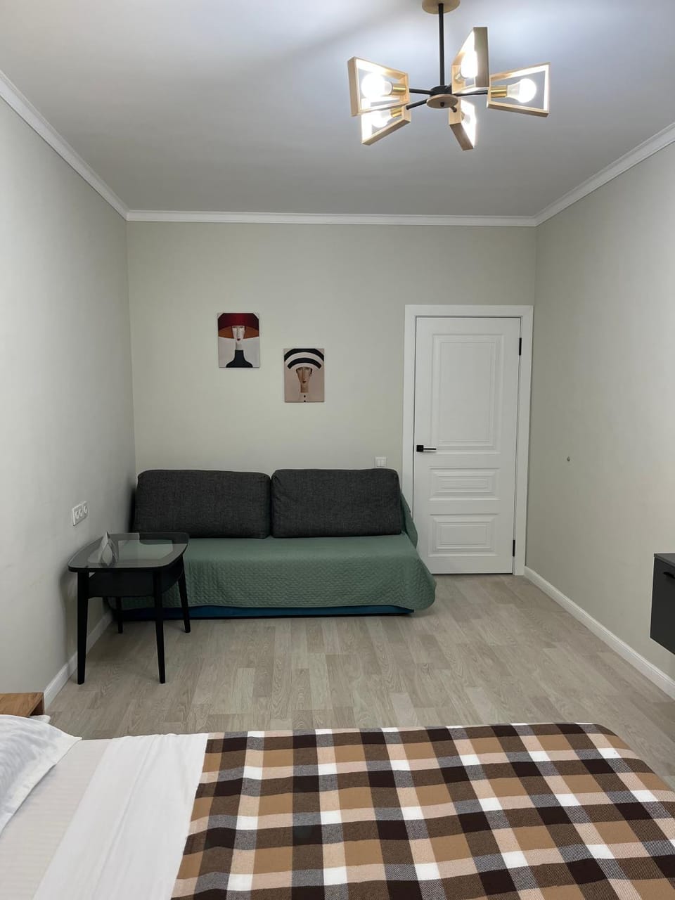 Cozy Modern Akvarel Apt Apartment in Almaty