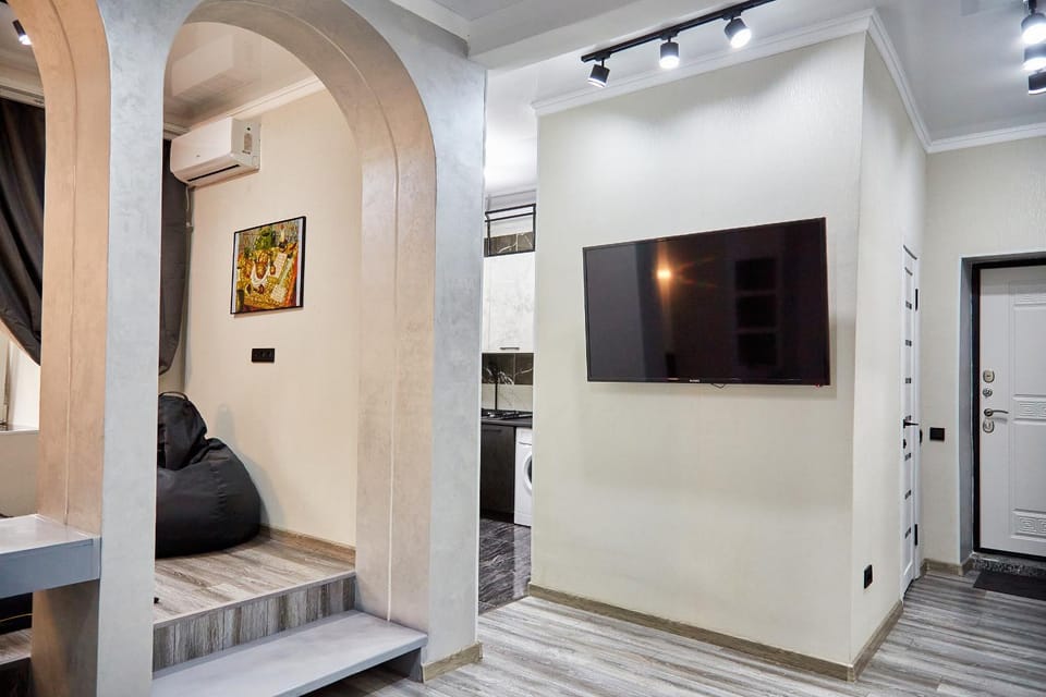 TV and multimedia, Seating area