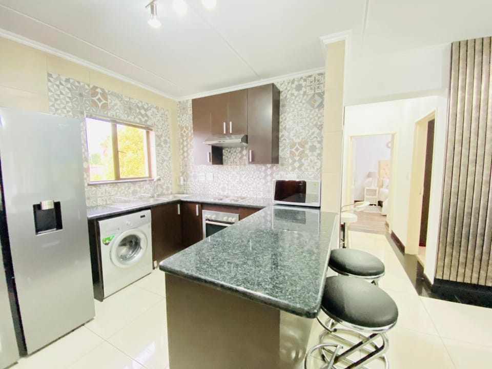 Siena Sun Apartment 8 Apartment in Gauteng