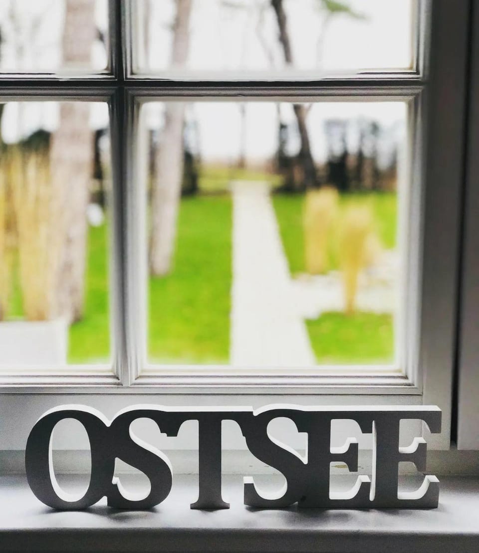 Ferienhaus-Strandallee95-direkt-am-Strand House in Timmendorfer Strand
