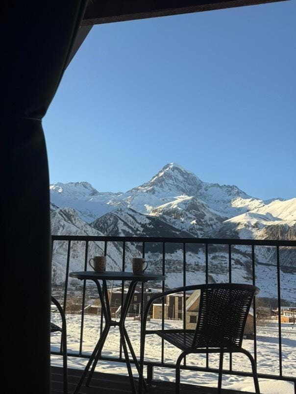 Winter, View (from property/room), Balcony/Terrace, Mountain view