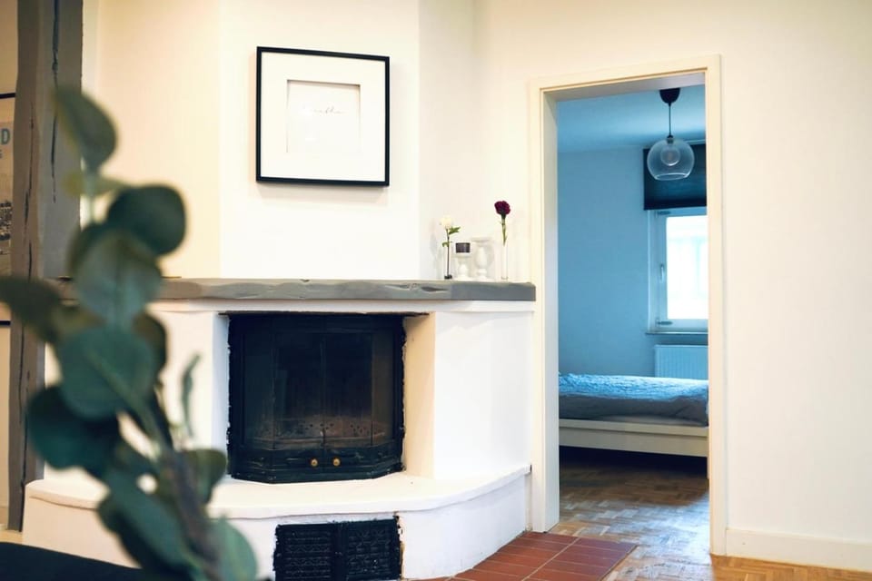 Photo of the whole room, flat iron