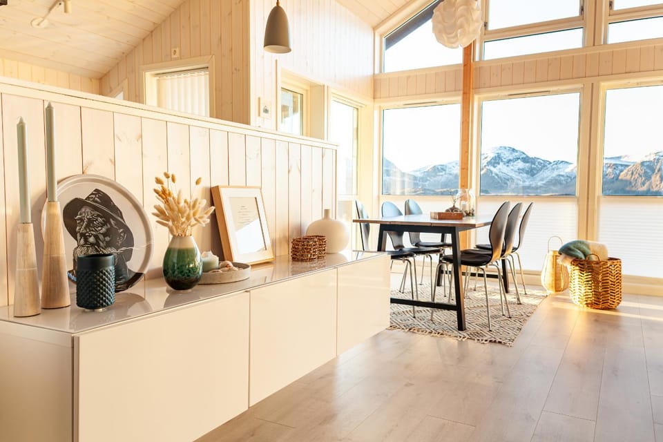 View (from property/room), Living room, Dining area, Mountain view, Sea view