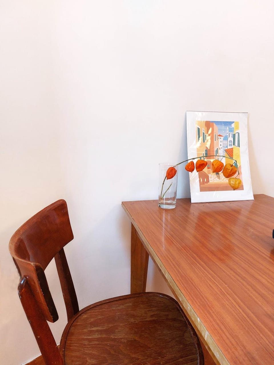 Living room, Decorative detail, Seating area, Dining area