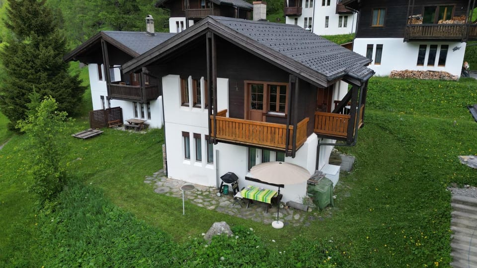Property building, Balcony/Terrace