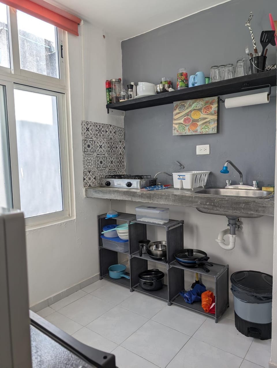 Kitchen or kitchenette, kitchen