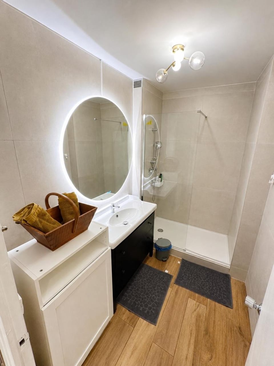 Cathedral hypercenter 3 min train station Apartment in Reims