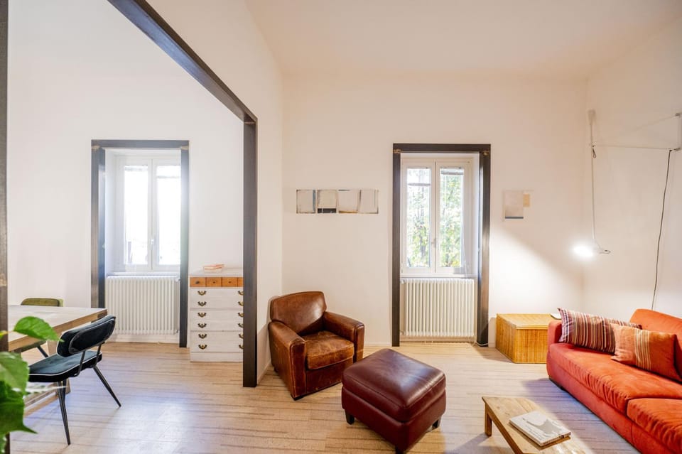 Living room, Seating area, internet, air conditioner