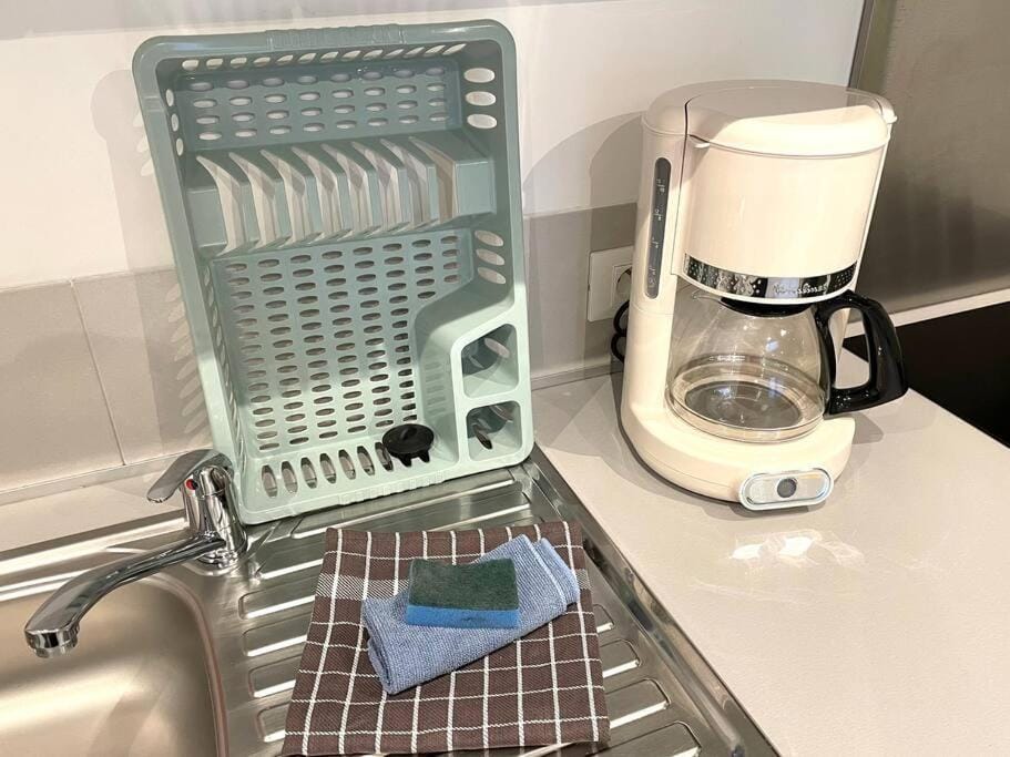 Coffee/tea facilities, Kitchen or kitchenette