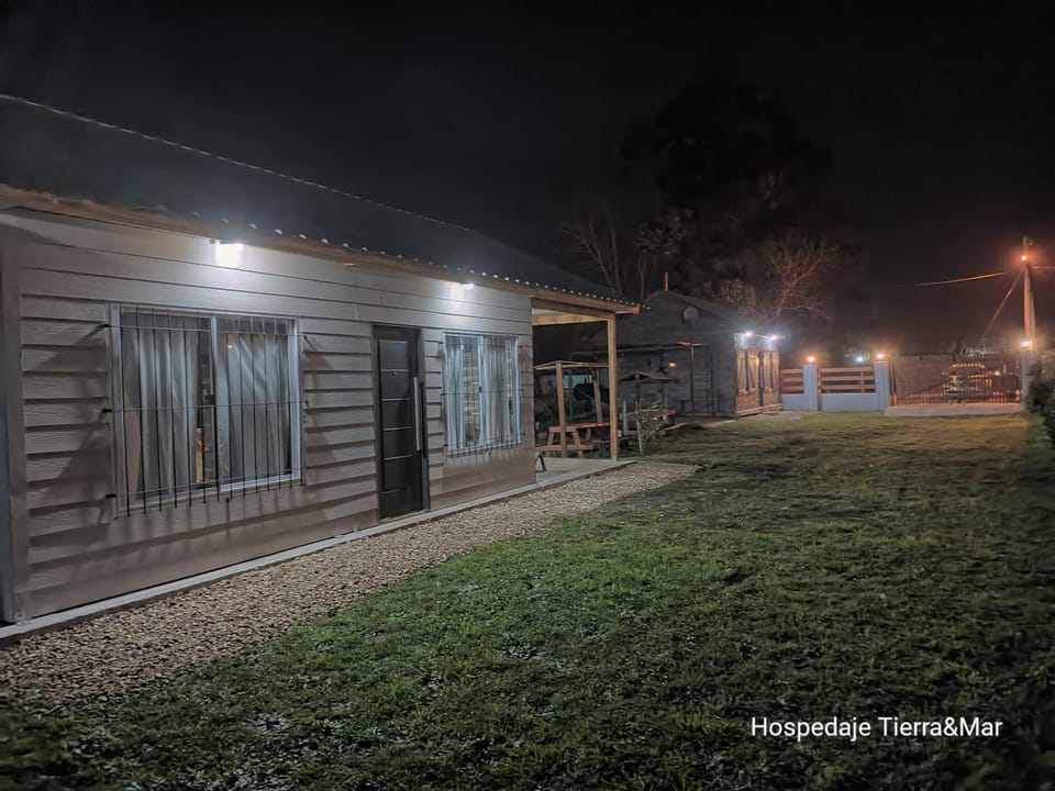 Hospedaje Tierra & mar ll House in Buenos Aires Province