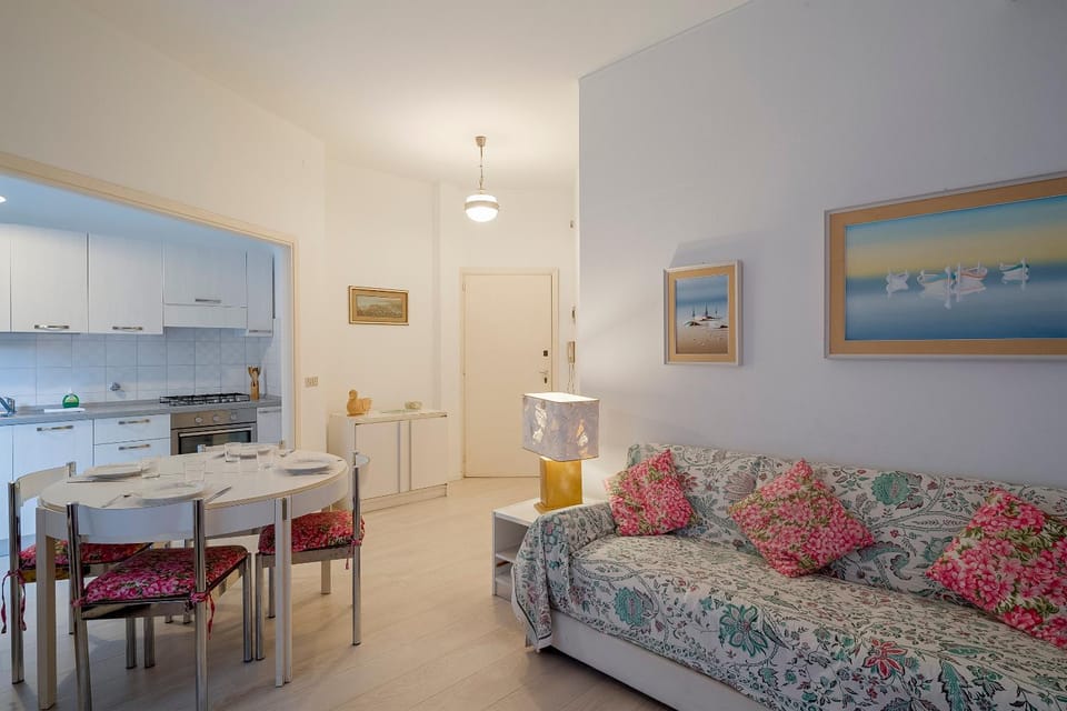 Il Giardino di Manù - Private Garden and Parking Apartment in Bordighera