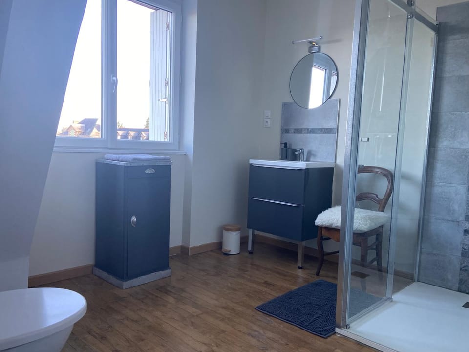 Shower, Bathroom