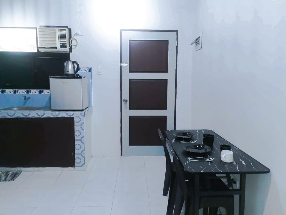 Coffee/tea facilities, Kitchen or kitchenette