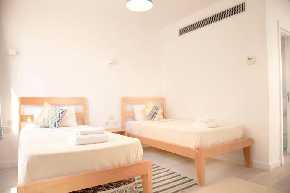 Modern Soma Bay 2BR Villa w sea views, beach & pool access Villa in Red Sea Governorate