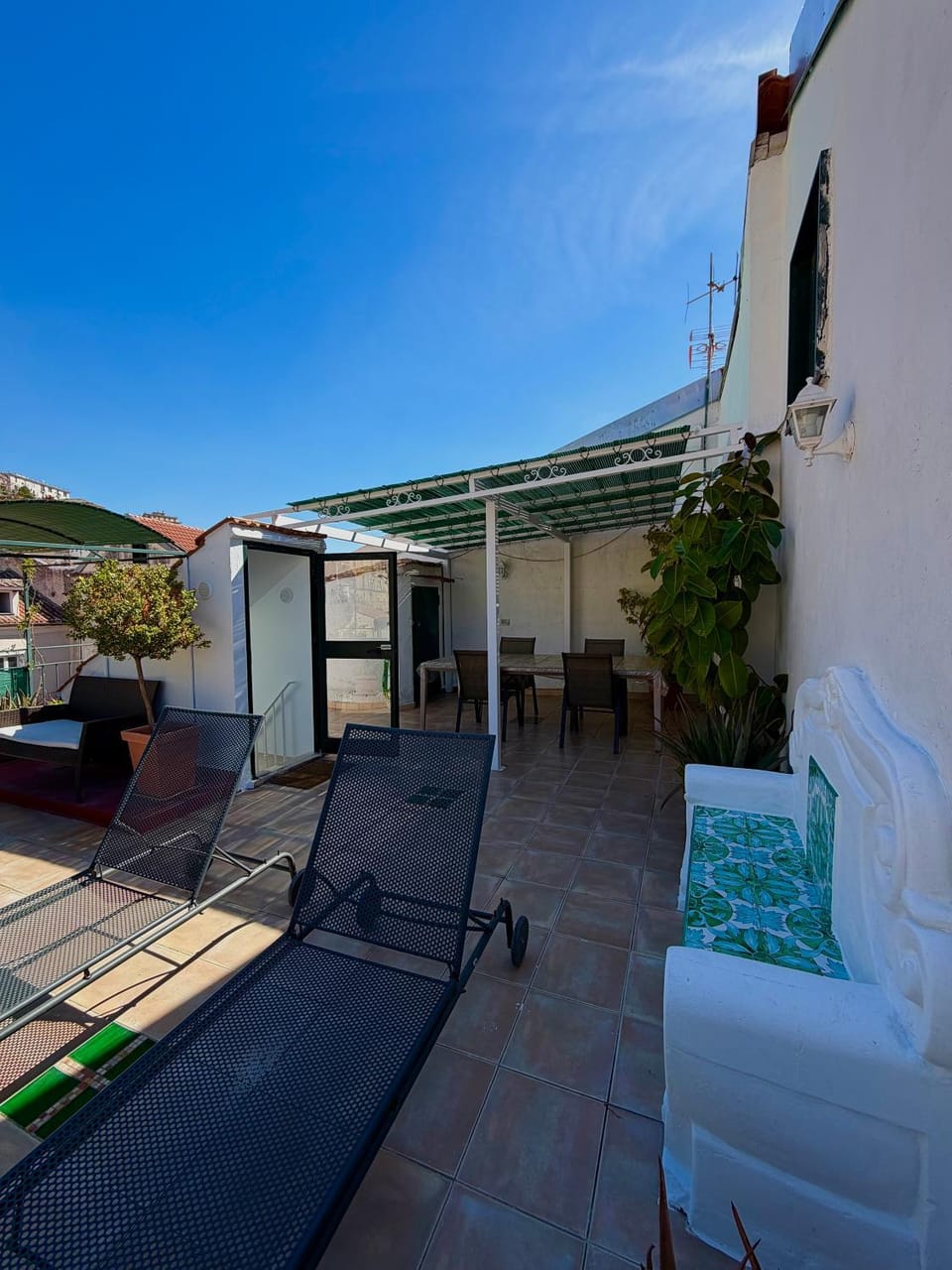Patio, Day, Natural landscape, View (from property/room), Balcony/Terrace, Living room, Seating area, Mountain view, sunbed