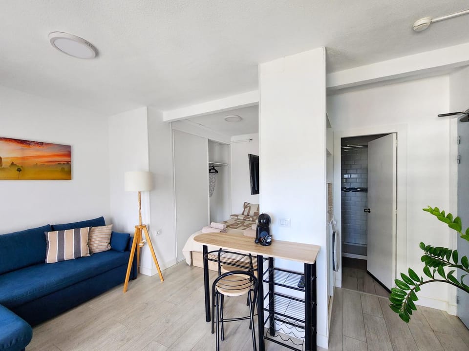 Ocean Breeze Oasis in Puerto de la Cruz Apartment in Puerto de la Cruz