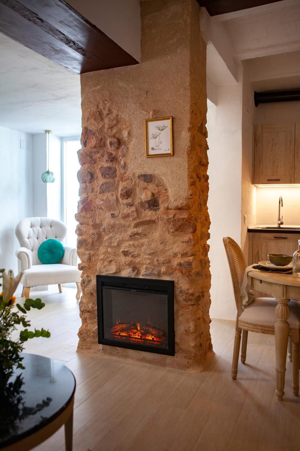 Living room, Seating area, flat iron