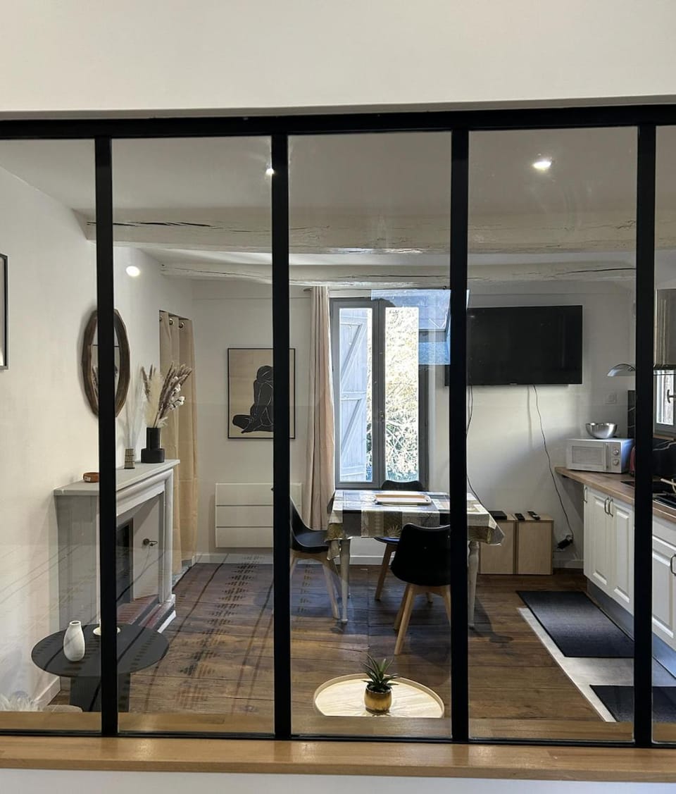 Appartement Design & Calme - Au centre de Tulle! Apartment in Nouvelle-Aquitaine
