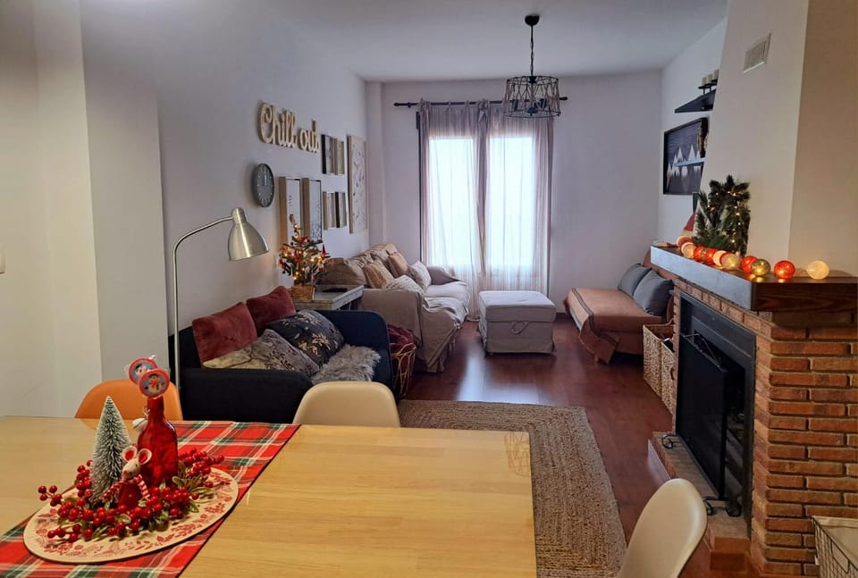 Communal lounge/ TV room