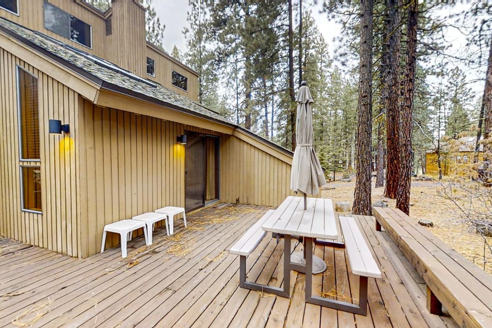 Three Peaks Hideaway House in Oregon