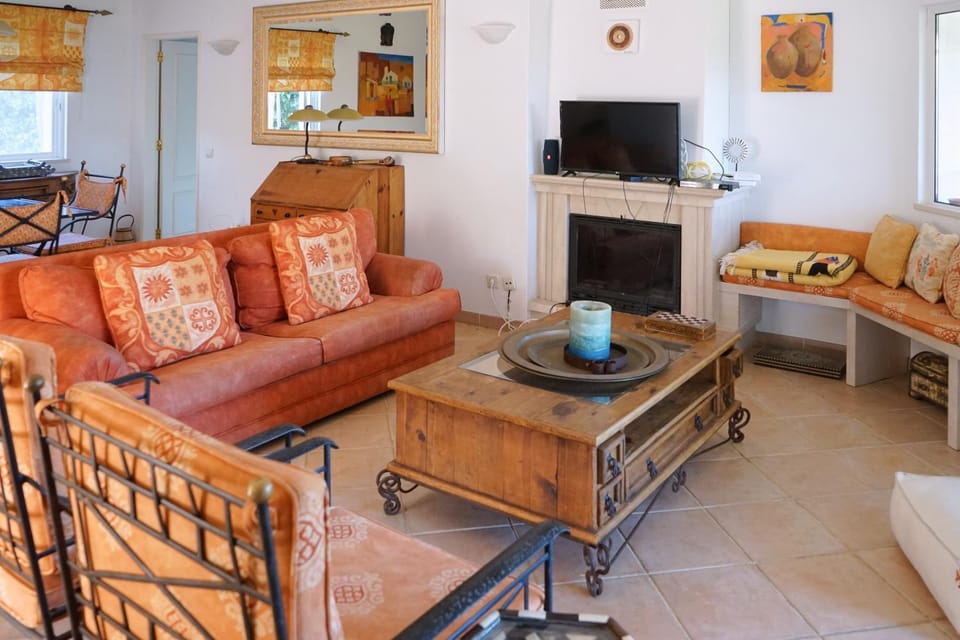 Villa Pinheiro Manso Villa in Olhos de Água