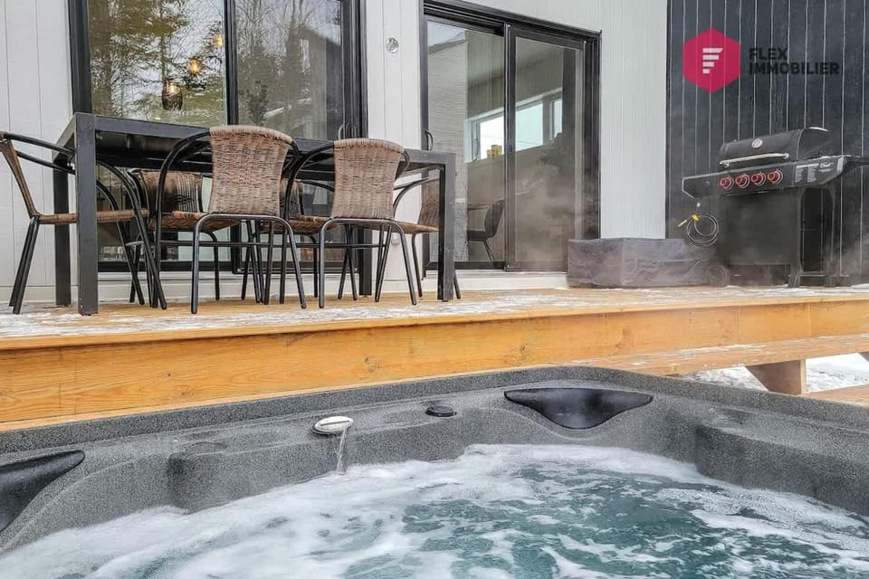 Le Blanc Bouleau - Chalet Spa privé Élégant Abordable - Resort près de Québec House in Quebec