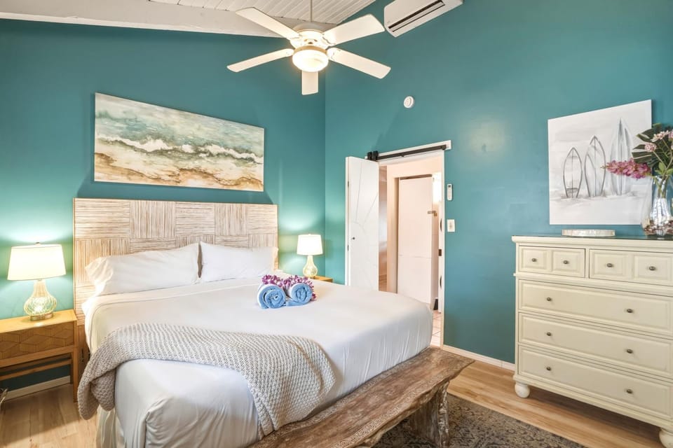 Bed, Bedroom, air conditioner