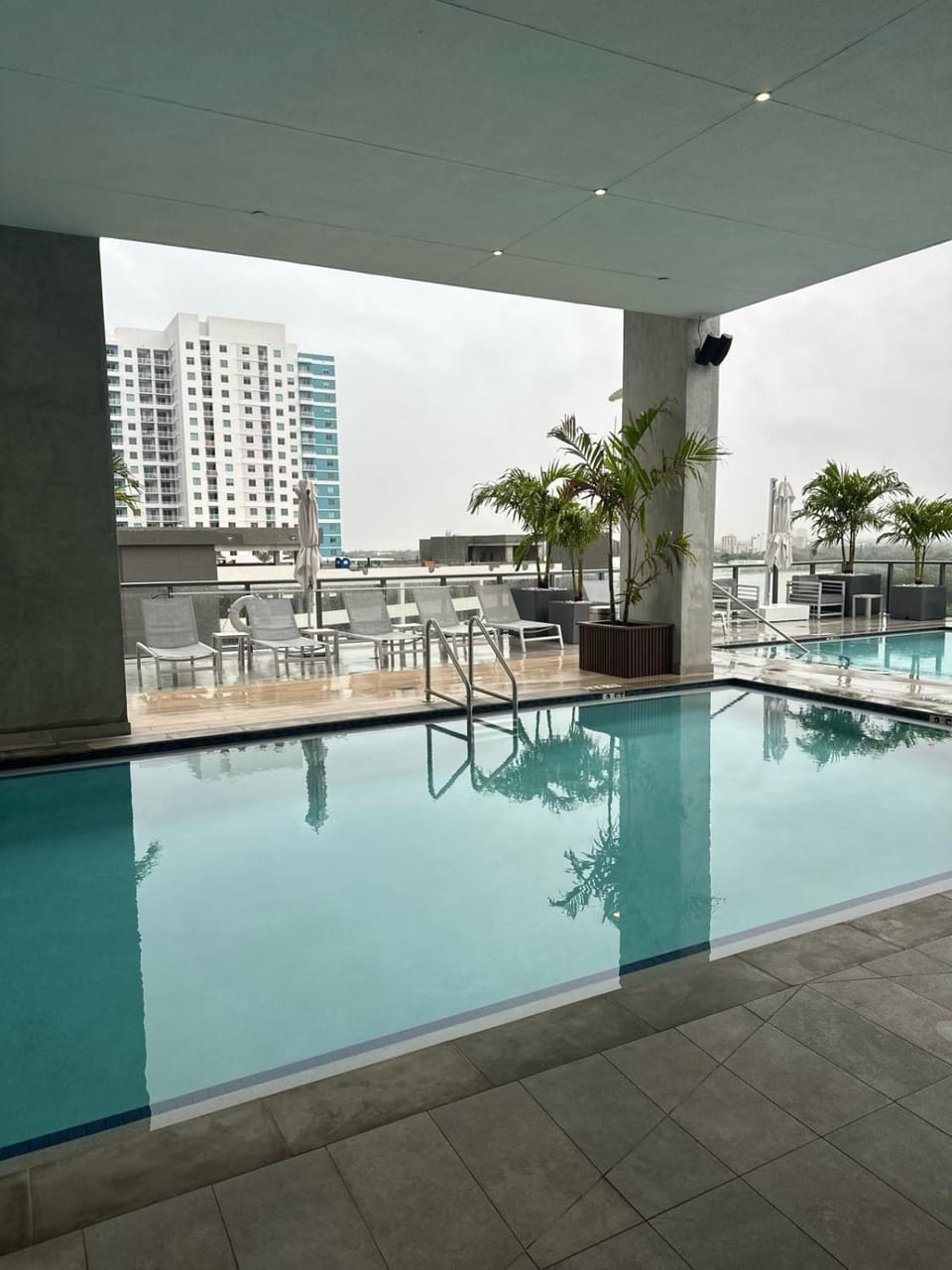 Moderno apartamento de 1 dormitorio en Brickell House in Brickell